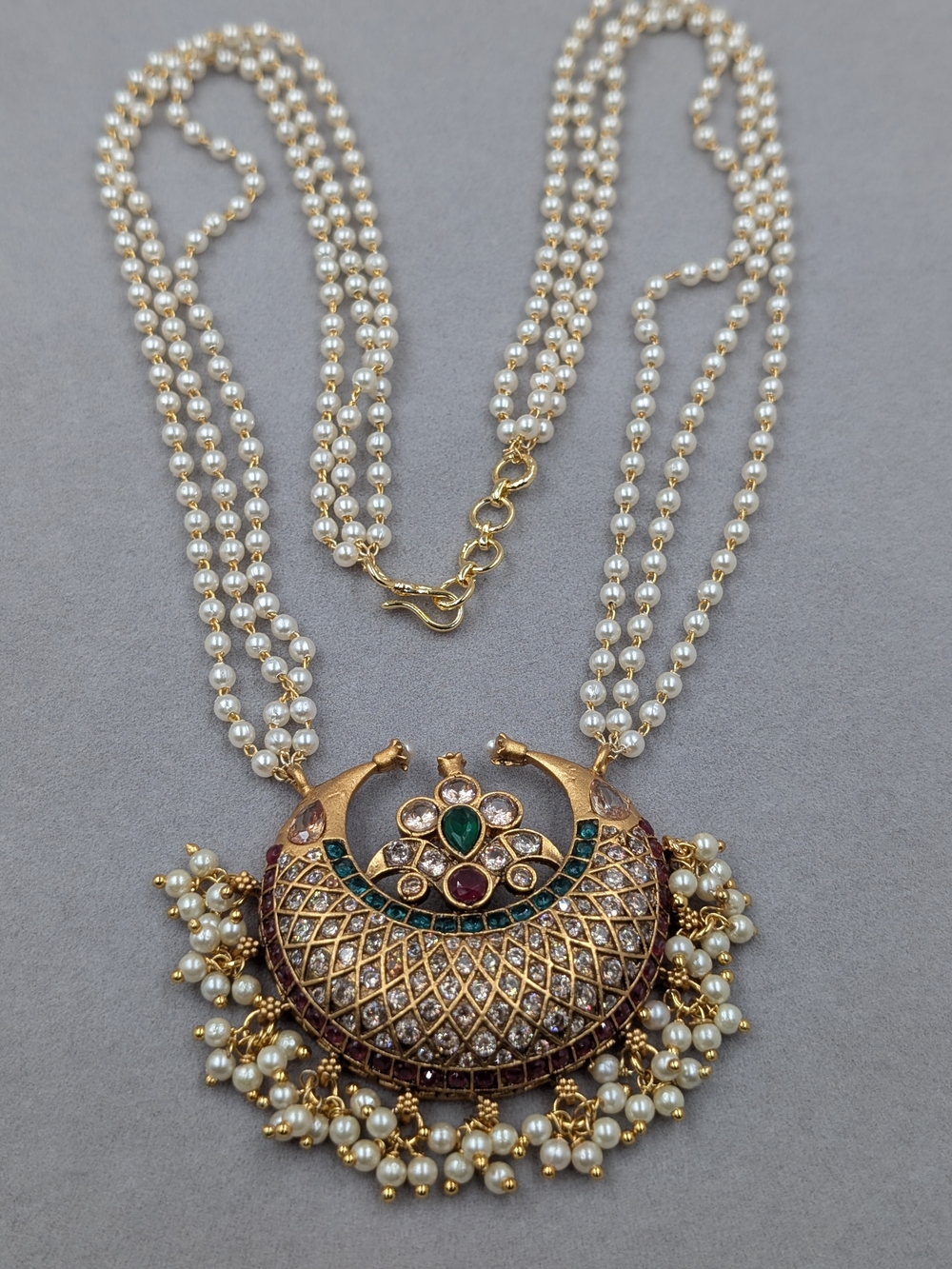 Indian Peacock Kundan Style Pearl Necklace Earrings Set Bridal | 0017 - Picture 9 of 11